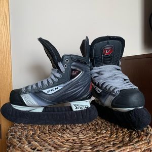 Men’s CCM Ice Skates